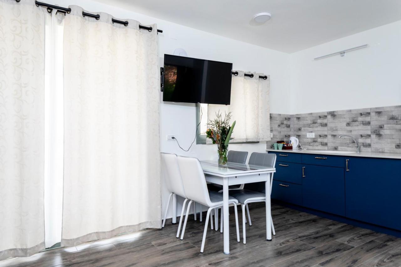 Nes Ammim Hotel Bagian luar foto