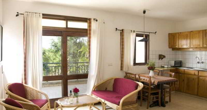 Nes Ammim Hotel Bagian luar foto